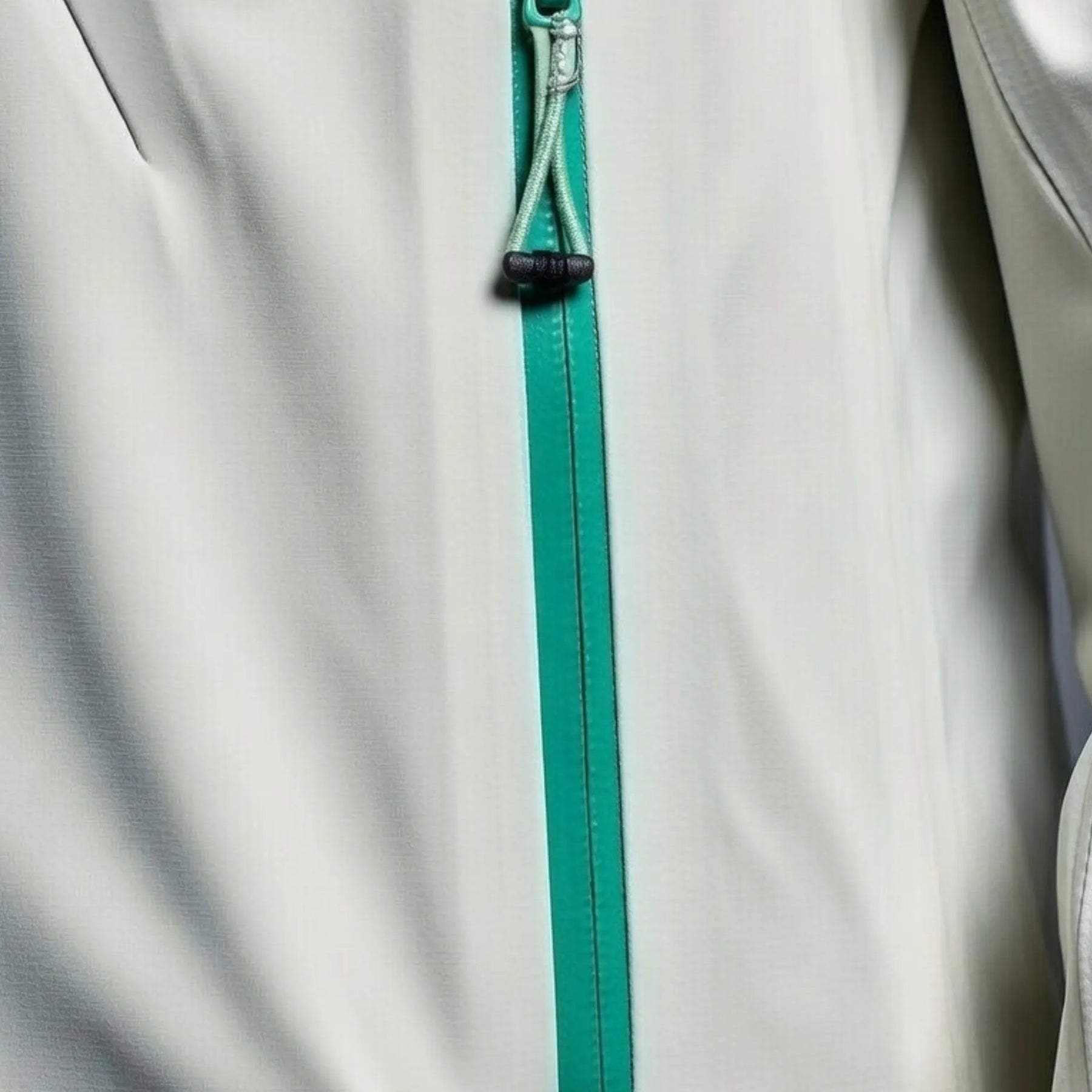 jaqueta-corta-vento-feminino-